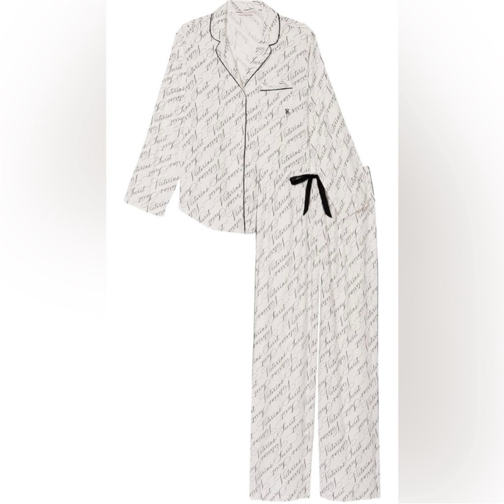 SOLD - Victoria Secret Flannel Long PJ Set Size S Short NEW - Picture 2 of 5